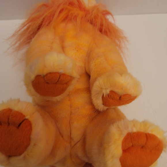 Ty Beanie Babies (2000) "Bushy" the Lion. Set of 2. Small has tag protector. EUC - Picture 7 of 14